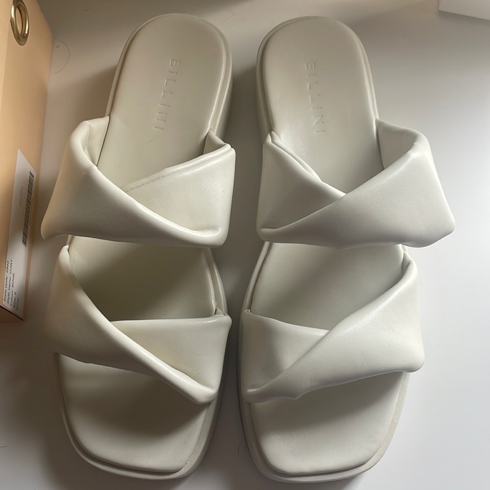 Billini Cory sandal bone NWT
